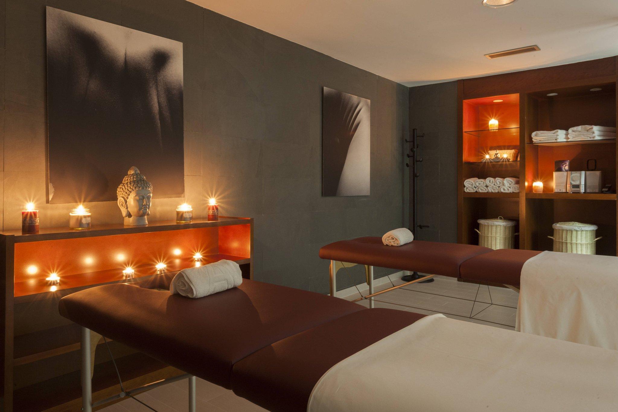 AC ホテル ラ リオハ 写真