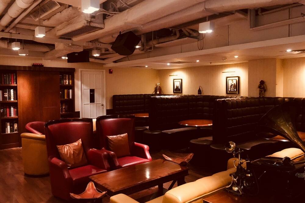 ラルゴ ホテル 写真