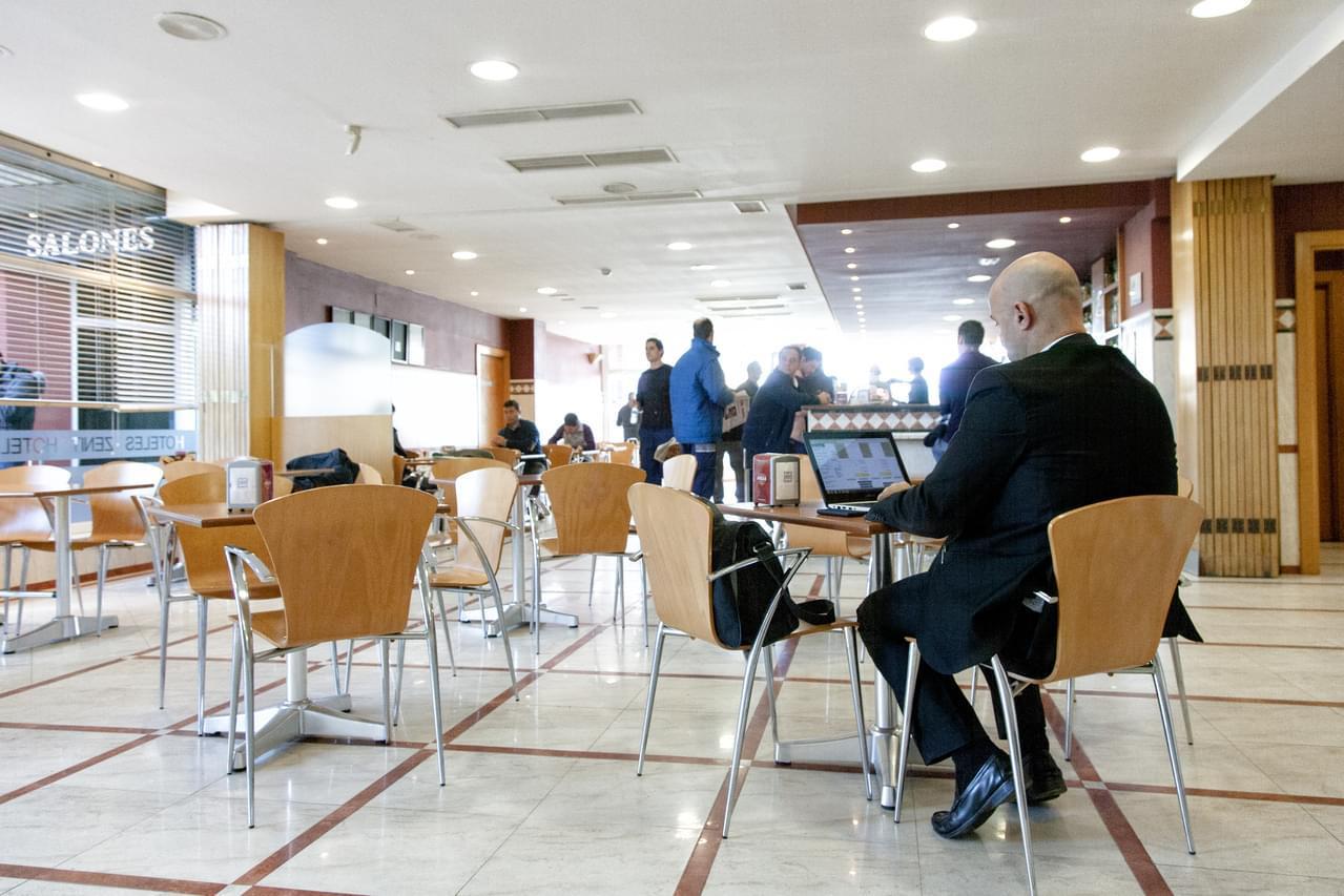 ホテル ゼニット ログローニョ 写真