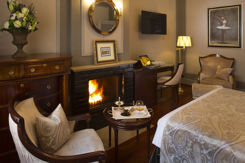 オテル ドゥ ラ シゴーニュ 写真