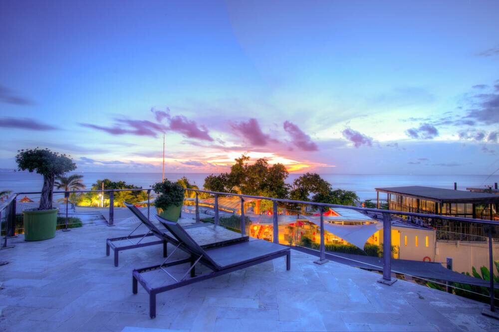 フラマエクスクルーシブ オーシャン ビーチ ホテル スミニャック 写真