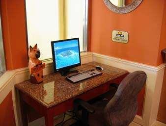 デイズ イン バイ ウィンダム グアム タムニン 写真