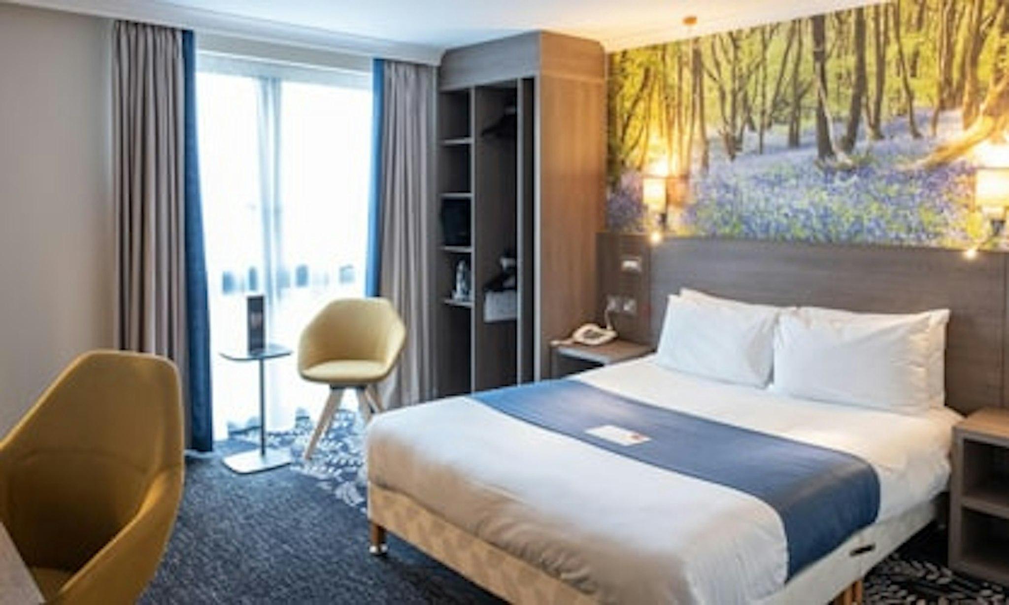 Burleigh Court Hotel and Leisure 写真