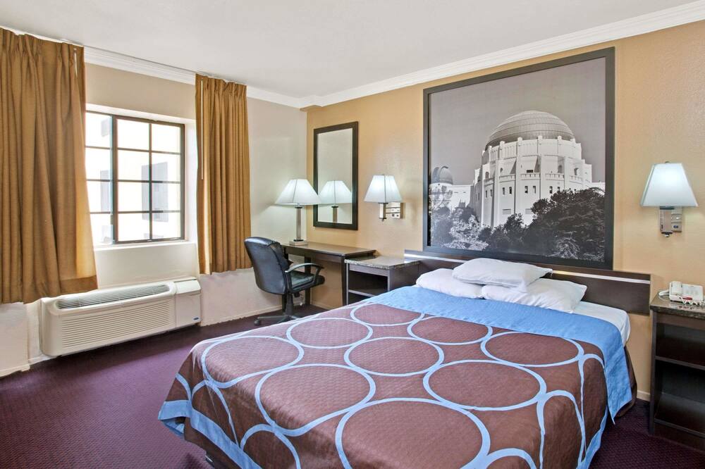 スーパー 8 バイ ウィンダム ハリウッド / LA エリア 写真