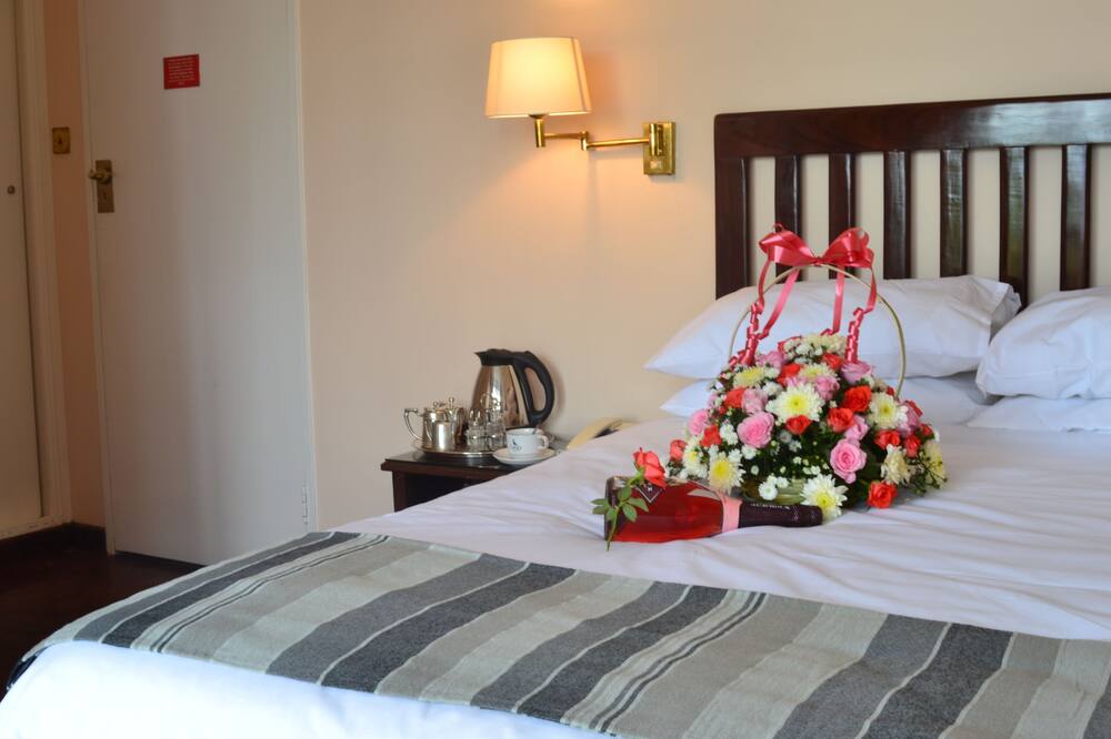 ザ ハラレ クラブ 写真