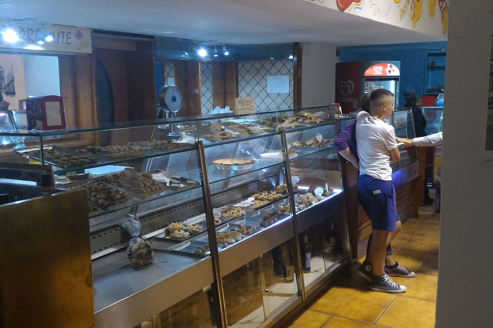 ホテル サントゥアリオ ポンペイ 写真