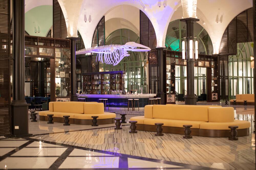 H10 オーシャン エル ファロ 写真