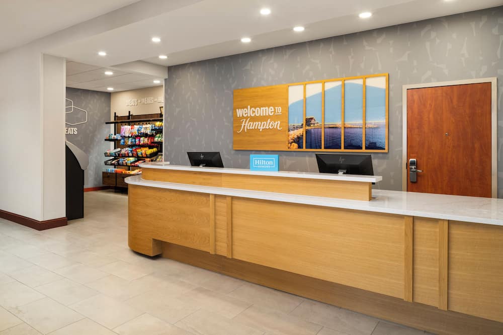 Hampton Inn & Suites Mystic 写真