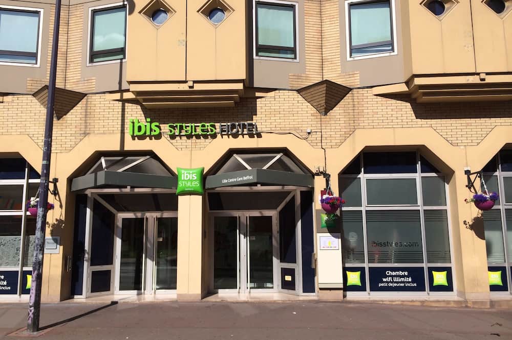 Ibis Styles Lille Centre Gare Beffroi 写真
