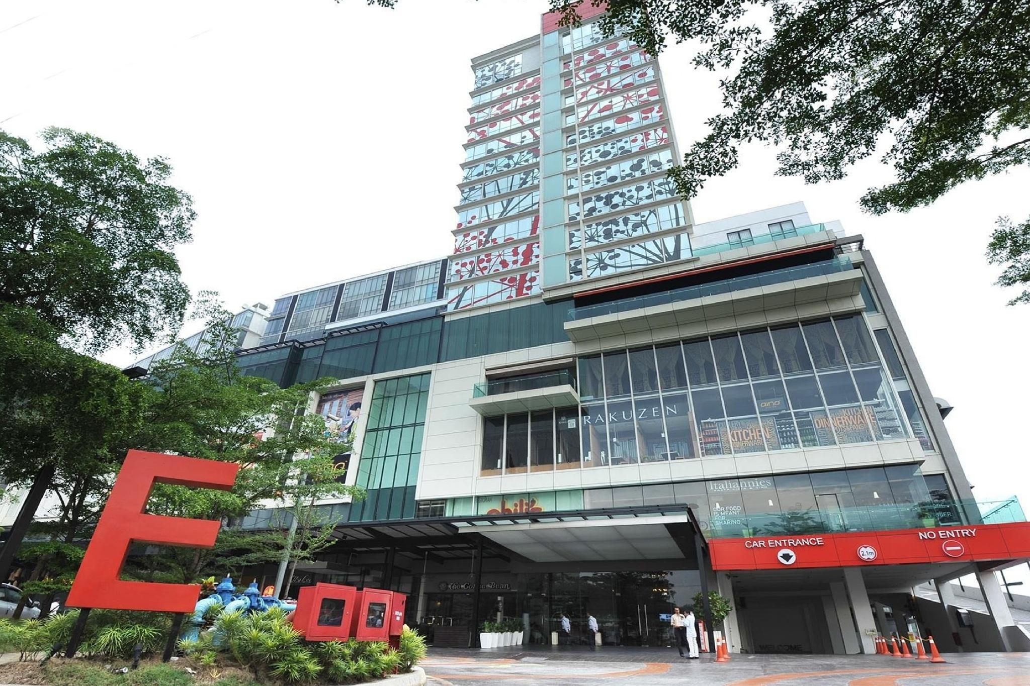 サンデー ホテル スバン 旧：エンパイア ホテル 写真