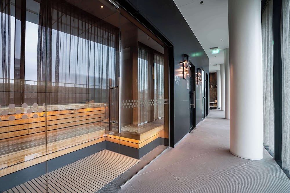 ヒルトン アムステルダム エアポート スキポール 写真