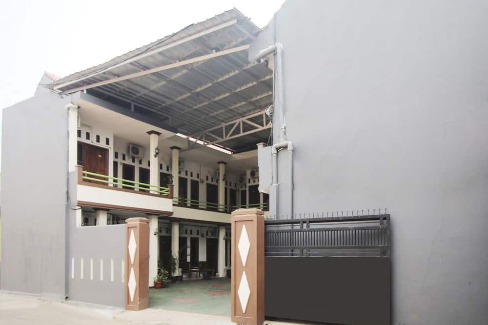 ウィスマ ムリア シャリア 写真