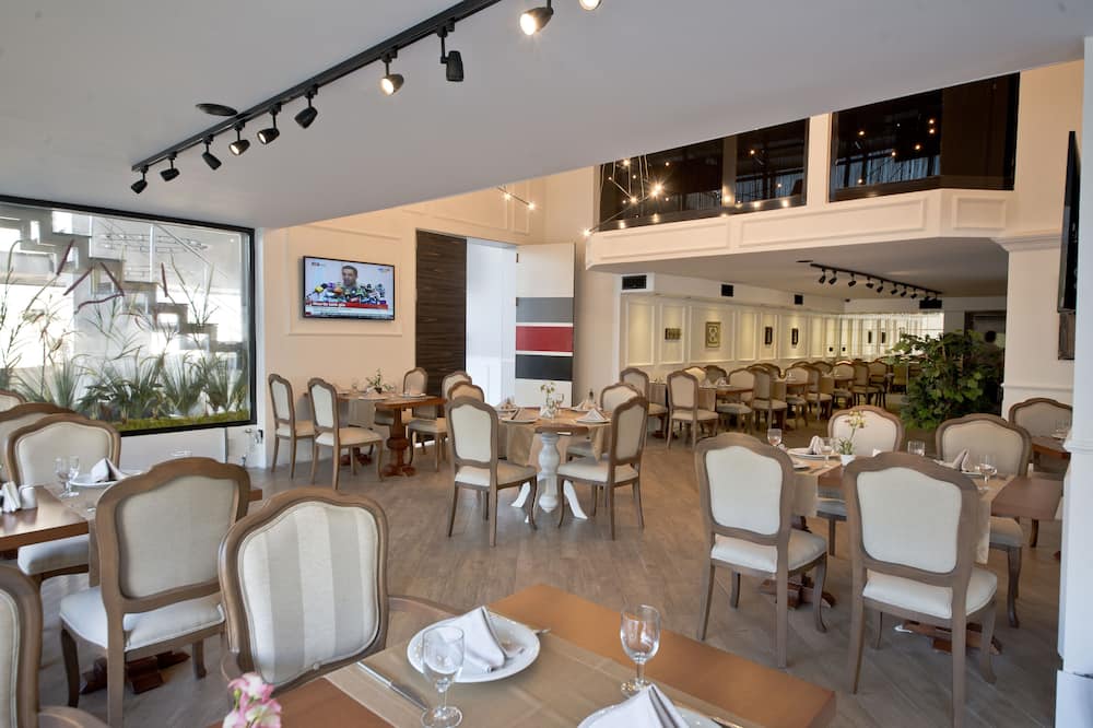 North Point Hotel 写真