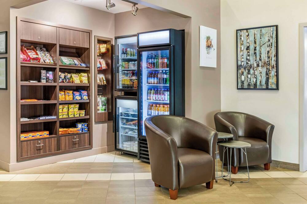 クオリティ イン エアポート 写真