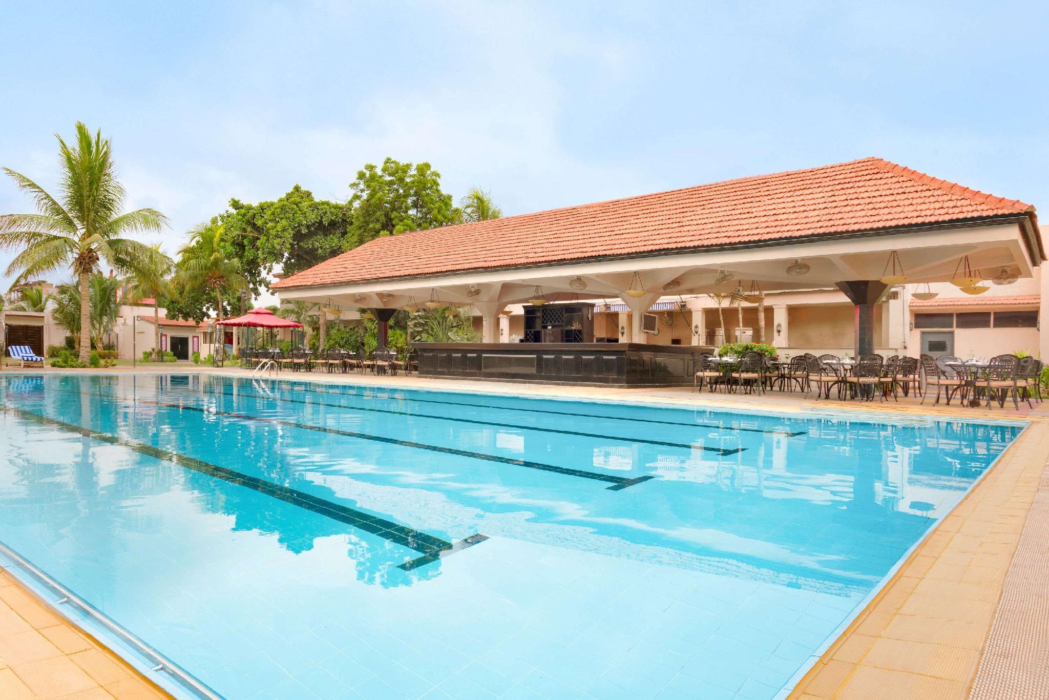 ラマダ プラザ バイ ウィンダム カラチ エアポート ホテル 写真