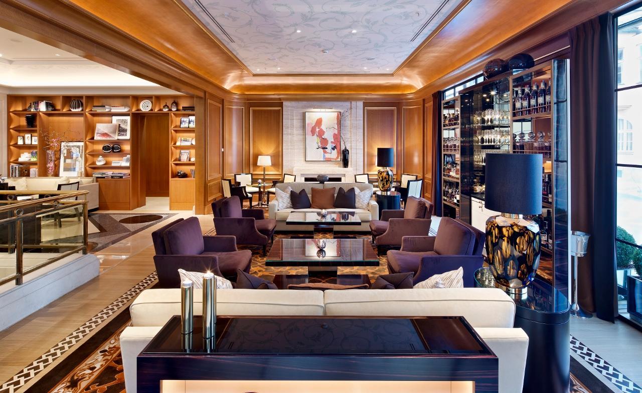 フォーシーズンズ ホテル プラハ 写真