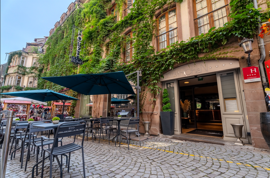 ホテル ロハン 写真