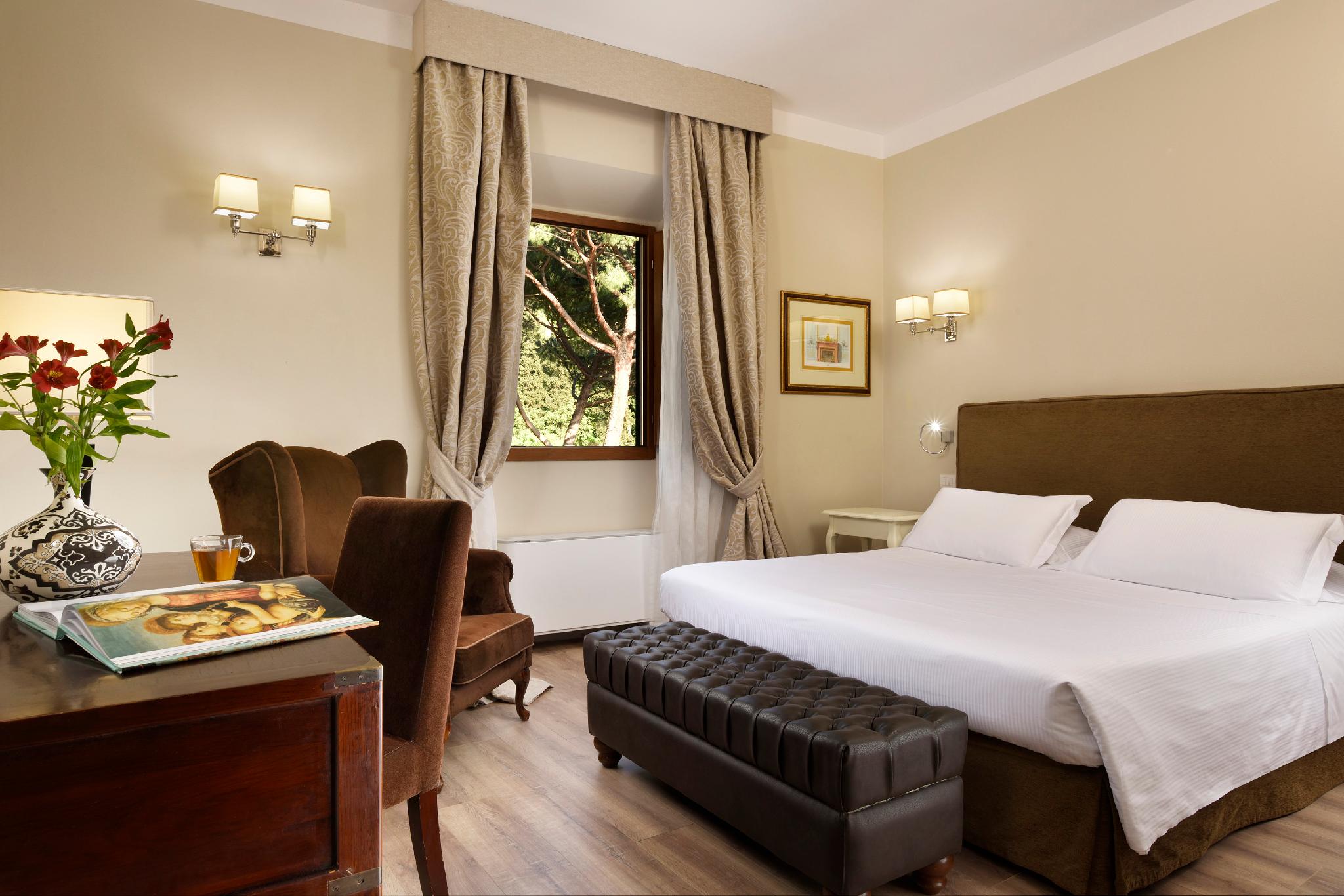 ホテル ヴィラ フィエソーレ 写真