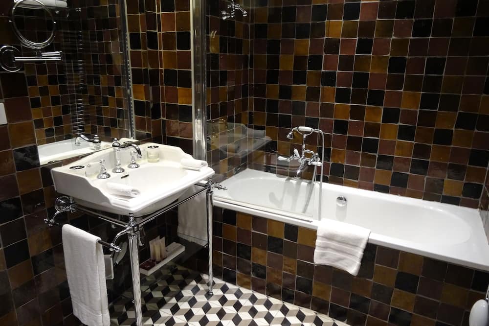 ジュール セザール ホテル ＆ スパ アルル - エムギャラリー コレクション 写真