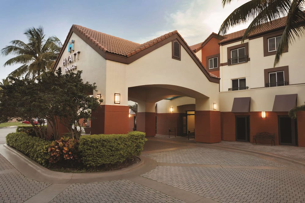 Hyatt House Miami Airport 写真