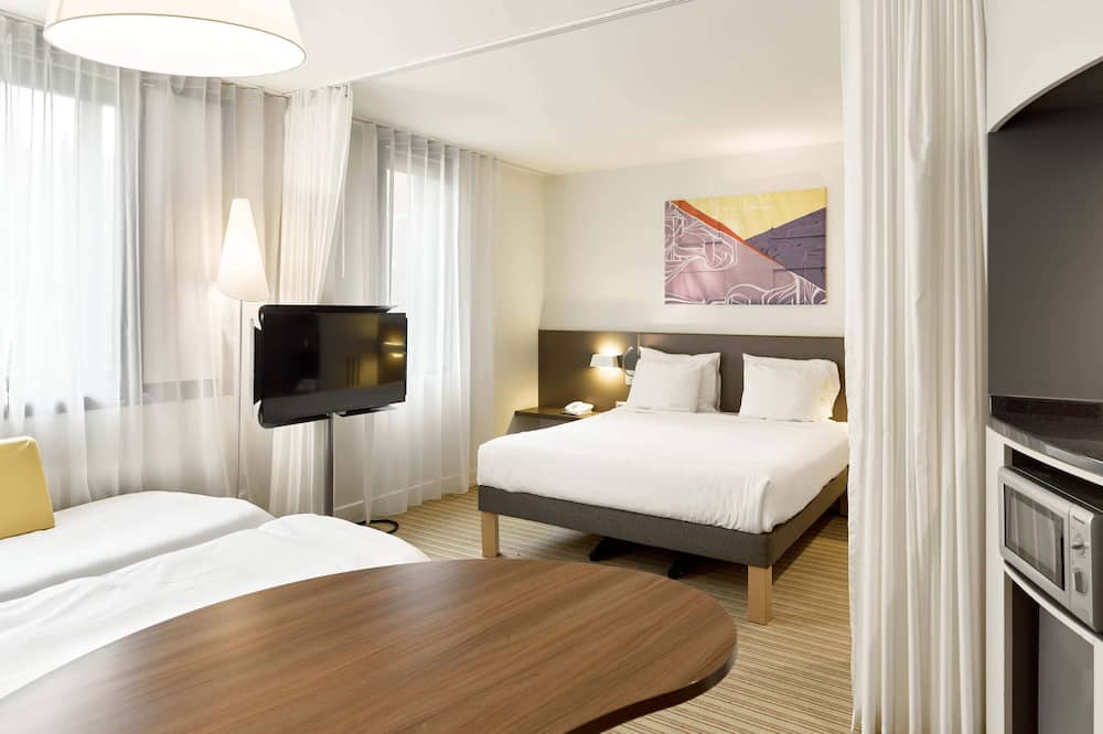 ビーアンドビー ホテル パリ グラン ロワシー シーディージー アエロポール 4エトワール 写真