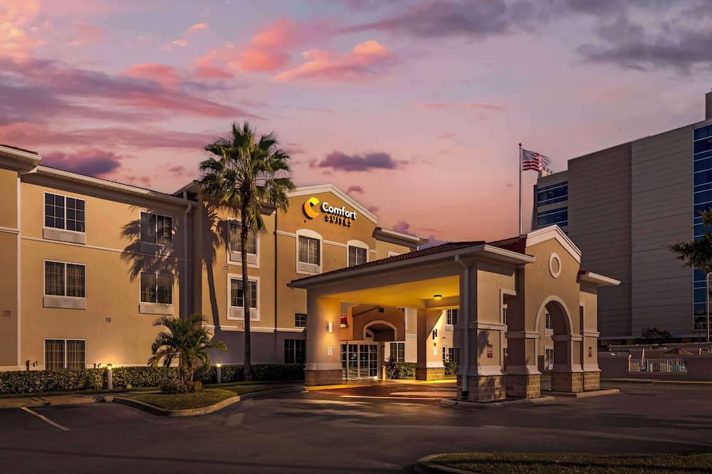 コンフォート スイーツ ダウンタウン 写真