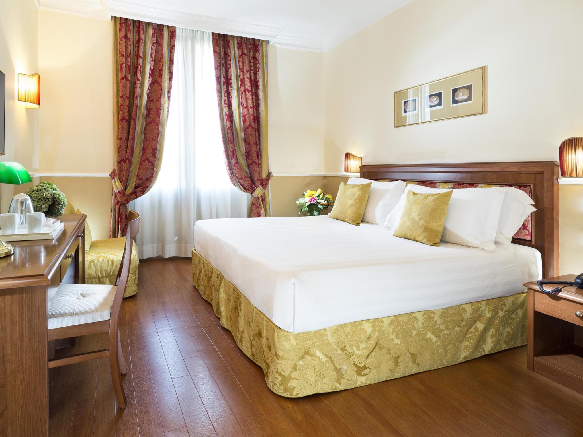 ホテル ミルトン ローマ 写真