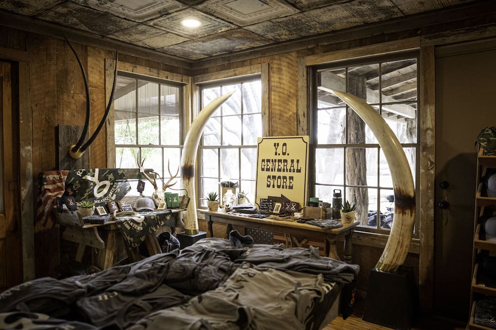 Y.O. ランチヘッドクォーターズ 写真