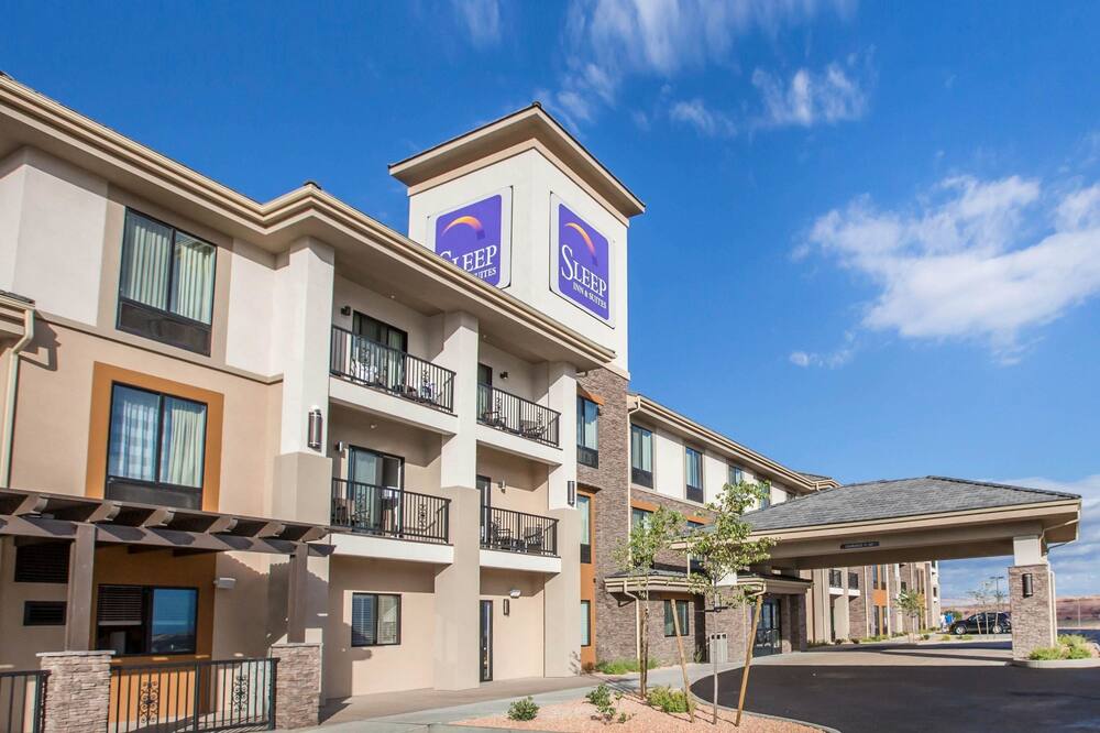 スリープ イン & スイーツ ページアット レイク パウエル 写真