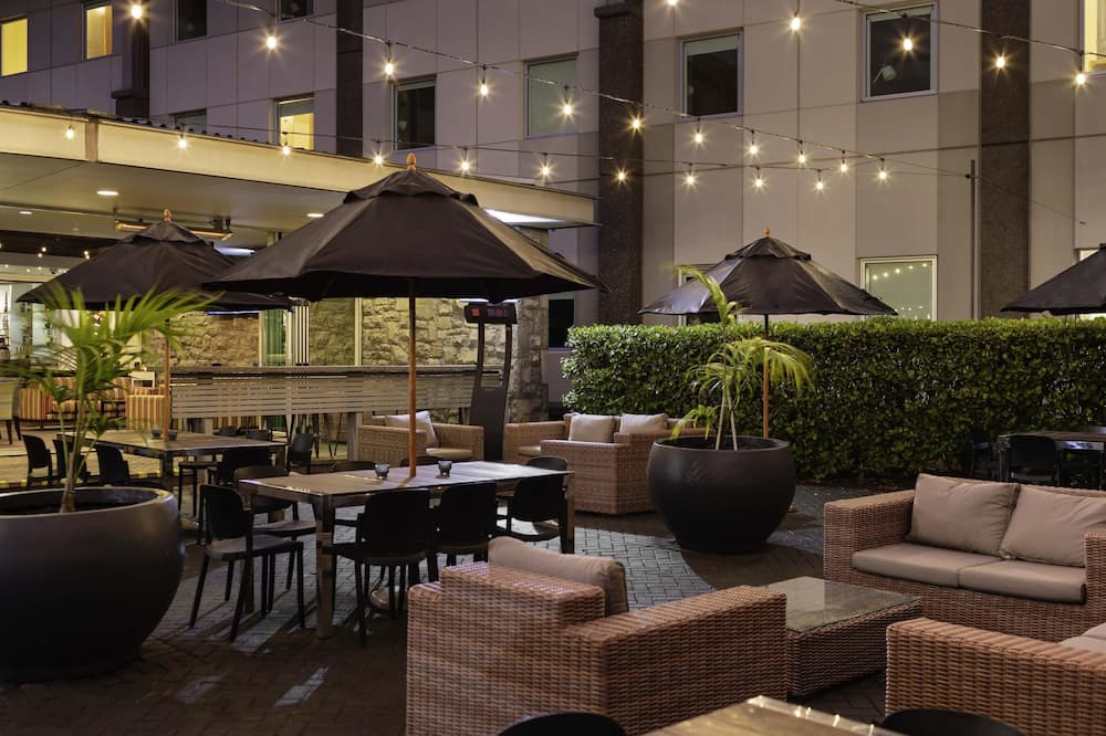 ノボテル エラズリー 写真