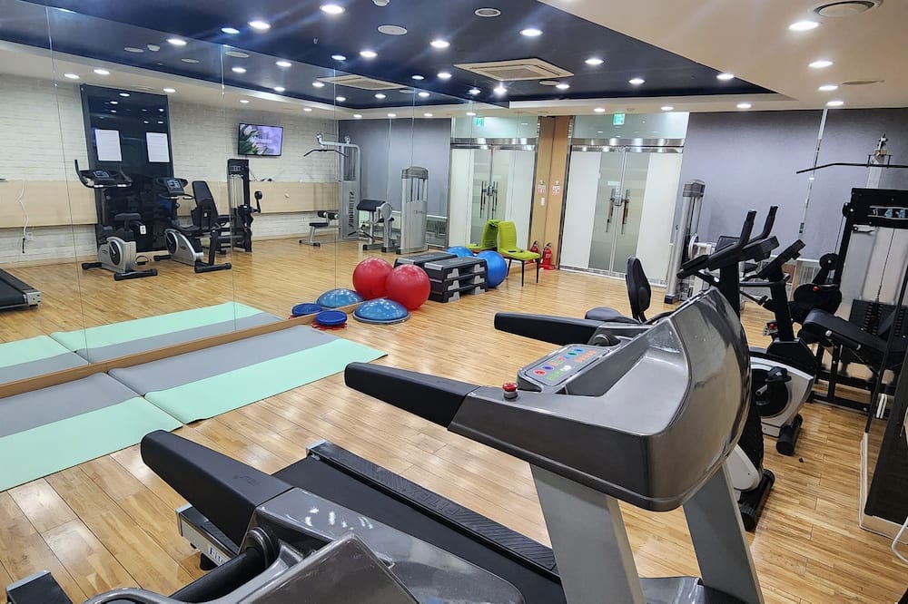 シンチョン エバー8 サービスド レジデンス 写真