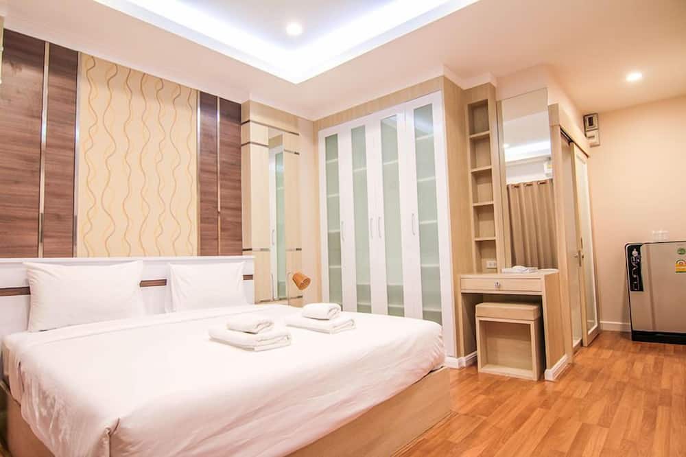 アット ホーム アット ウドン 写真