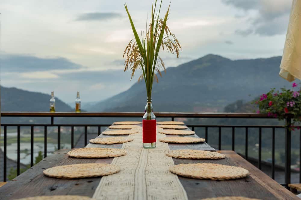 ブラックシップサパ 写真