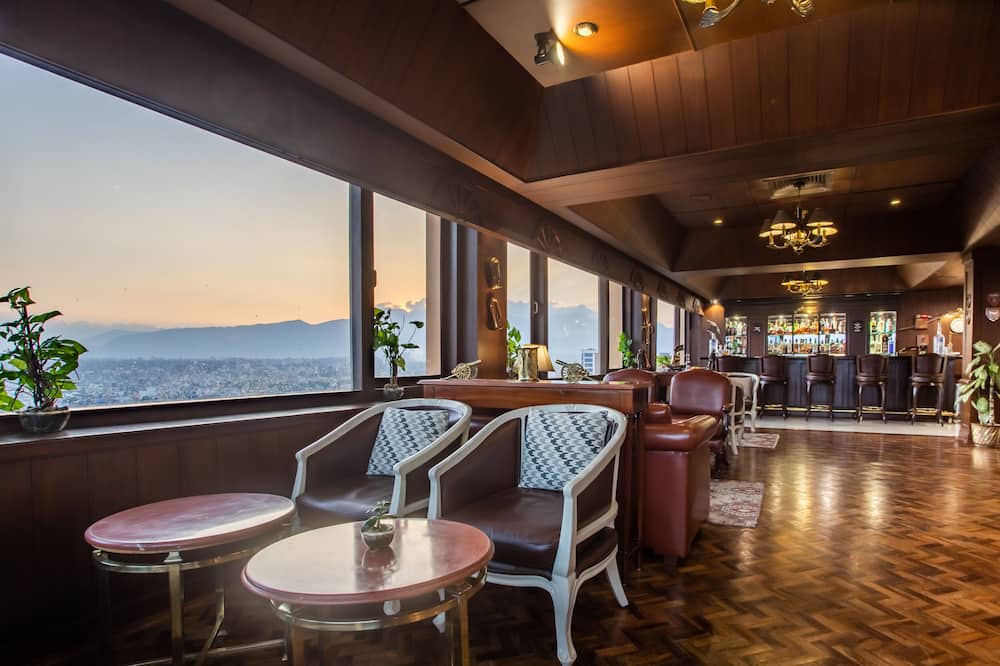 ザ エベレスト ホテル 写真