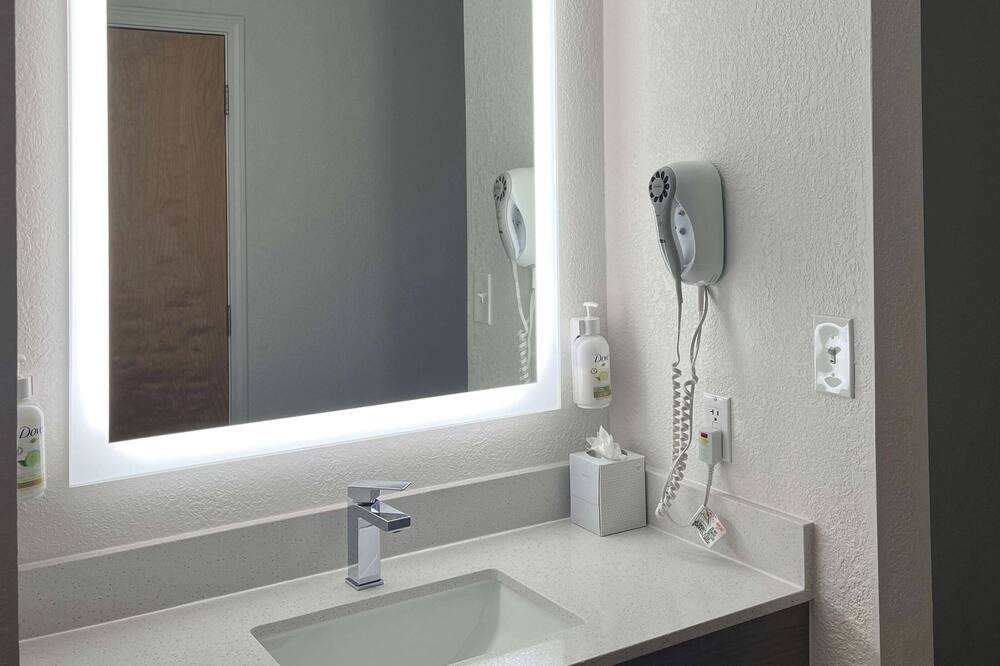 ベイモント バイ ウィンダム インディアナポリス ノースイースト 写真