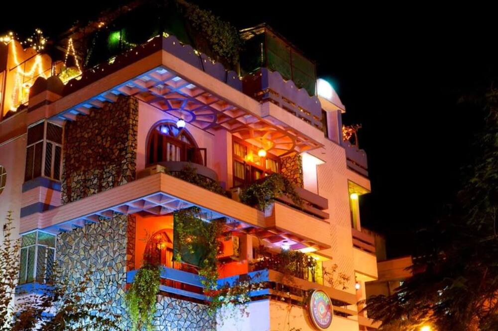 ホテル パール パレス 写真