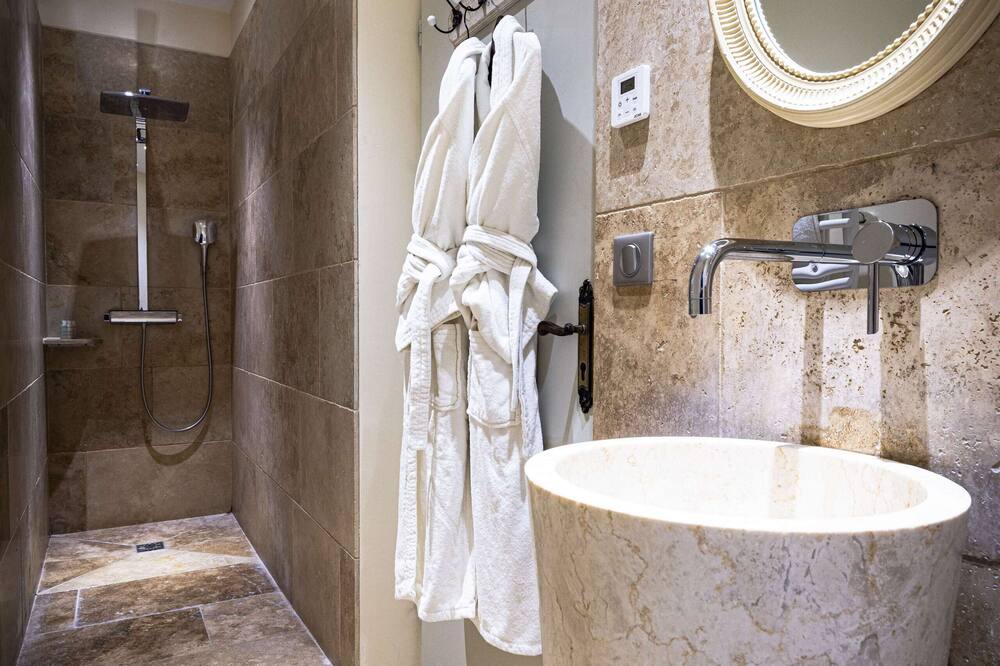 アベイ ド メジエール 写真