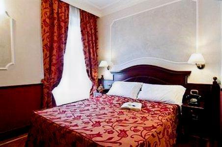 ホテル ベスト ローマ 写真