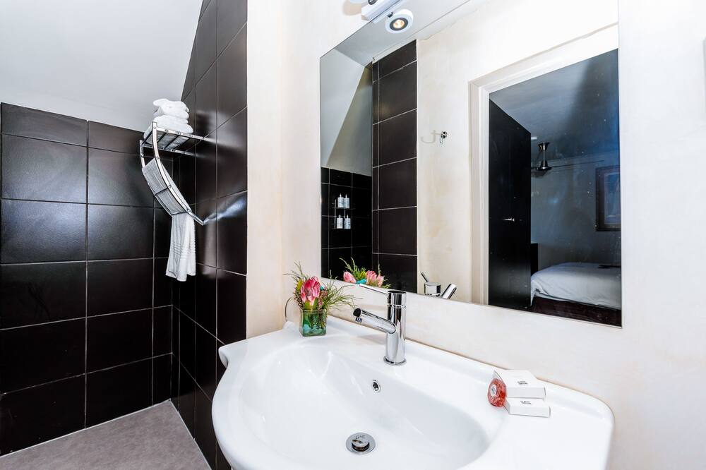 ル プティ シャトー ゲスト ハウス 写真