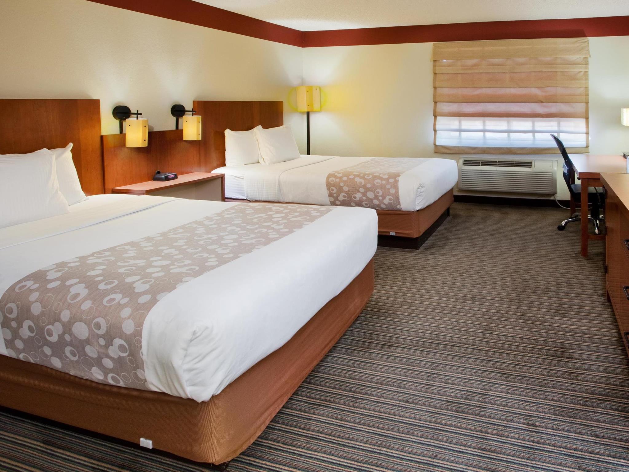 La Quinta Inn & Suites by Wyndham Springdale 写真