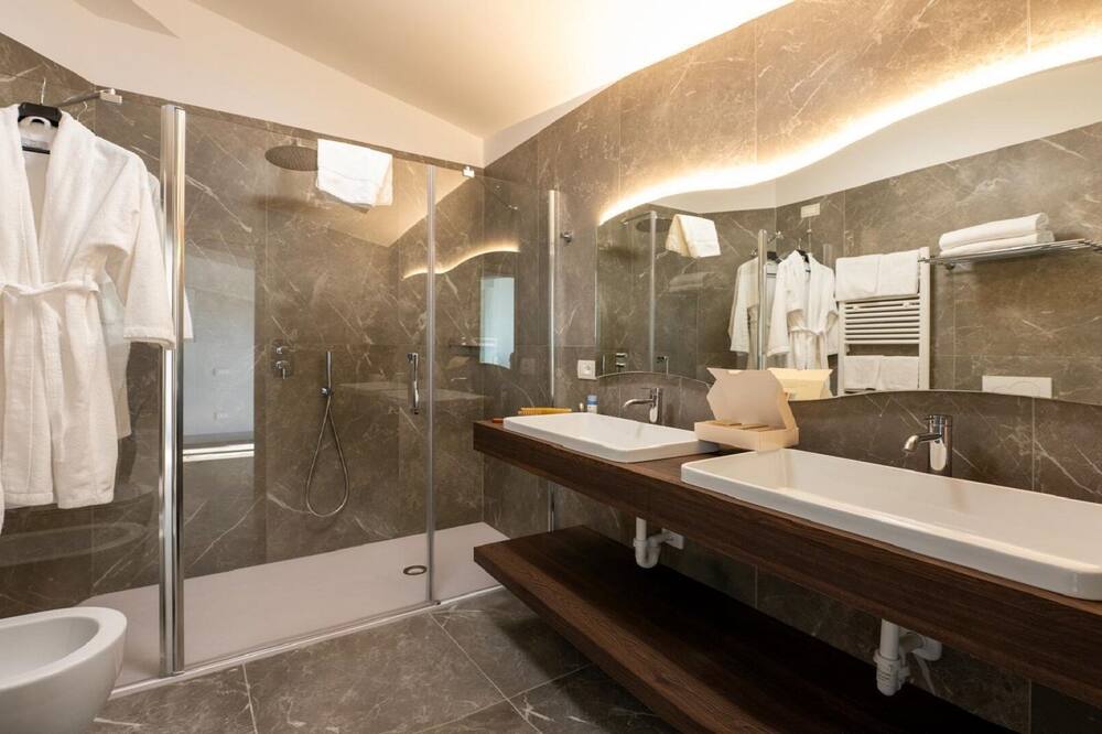 ホテル カールトン 写真