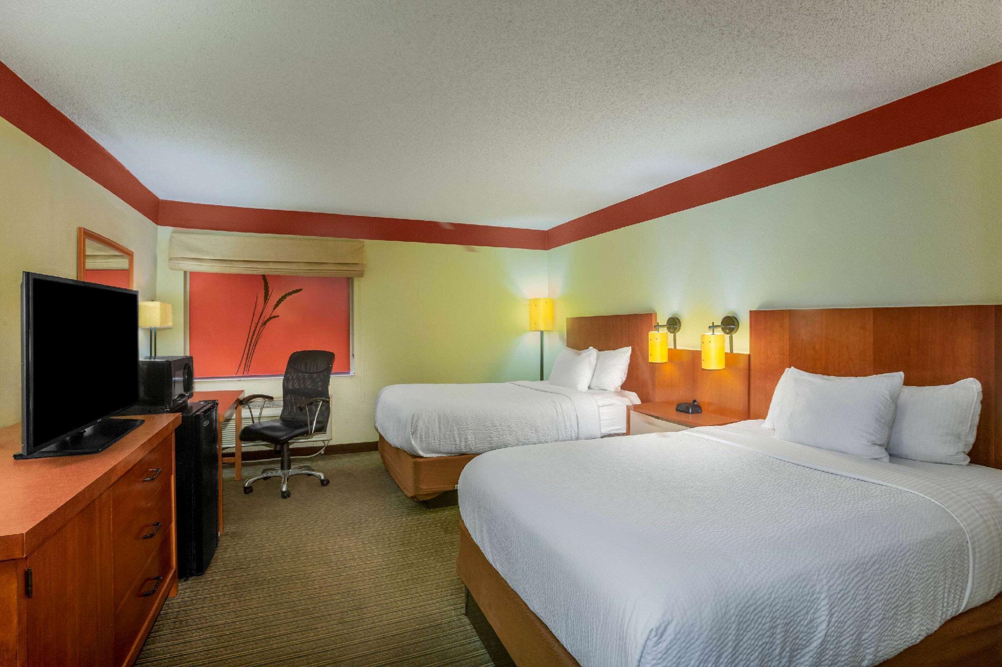 La Quinta Inn & Suites by Wyndham Springdale 写真