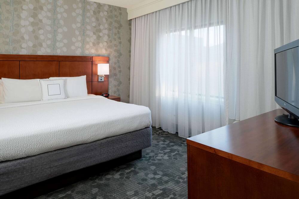 Sonesta Select Kansas City South Overland Park 写真