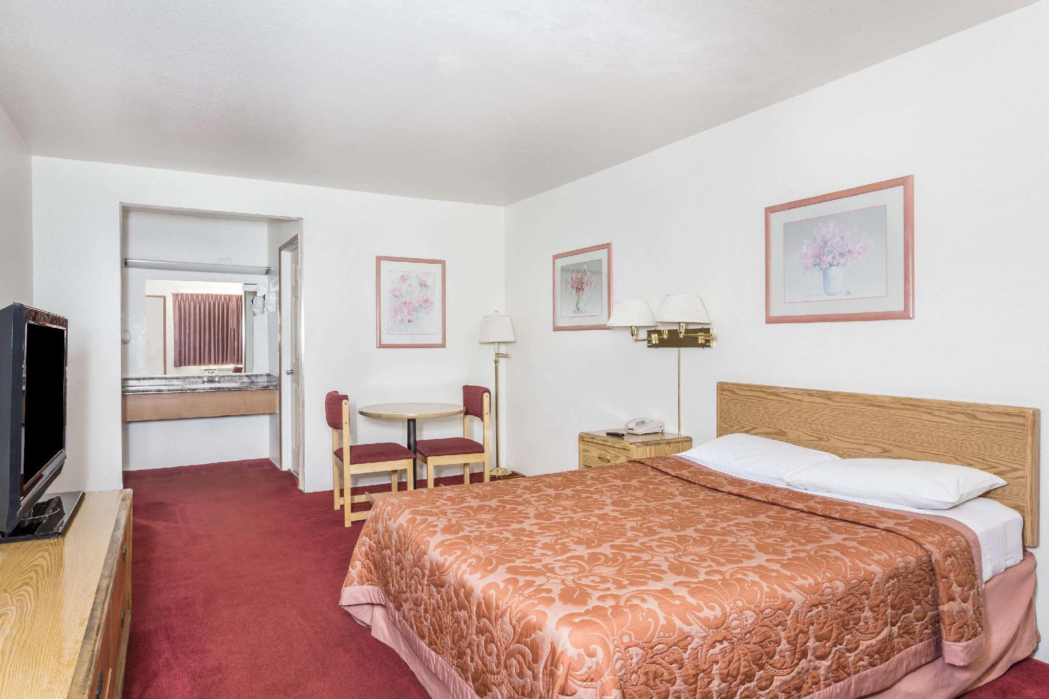 Super 8 By Wyndham Phoenix Metro North 写真