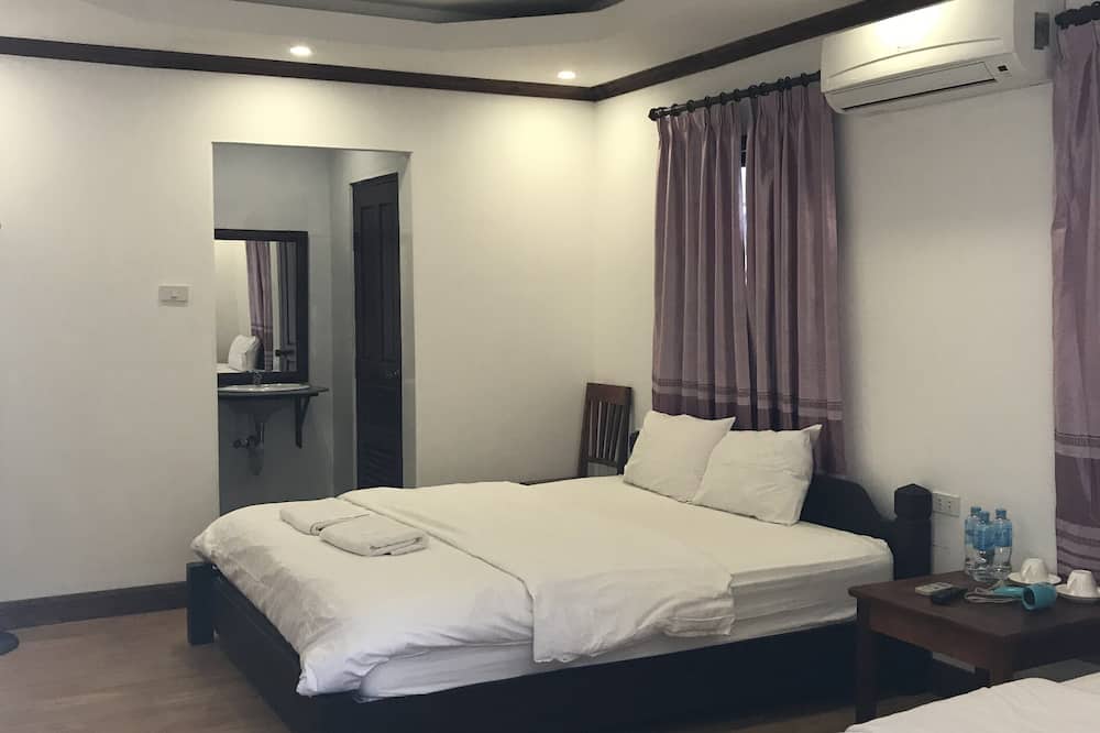 ゴールデン ロータス プレイス 写真