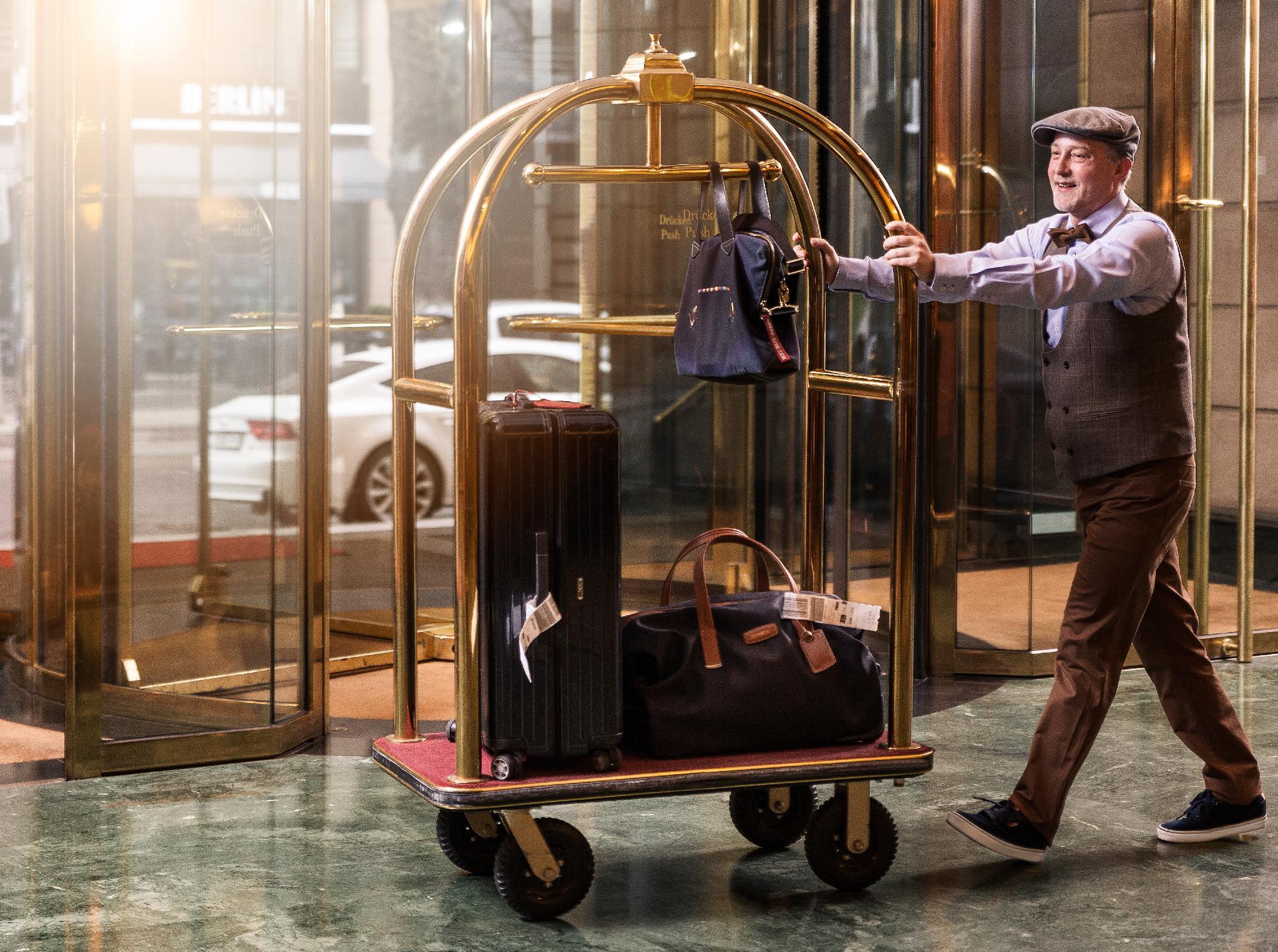 ホテル ブリストル ベルリン 写真