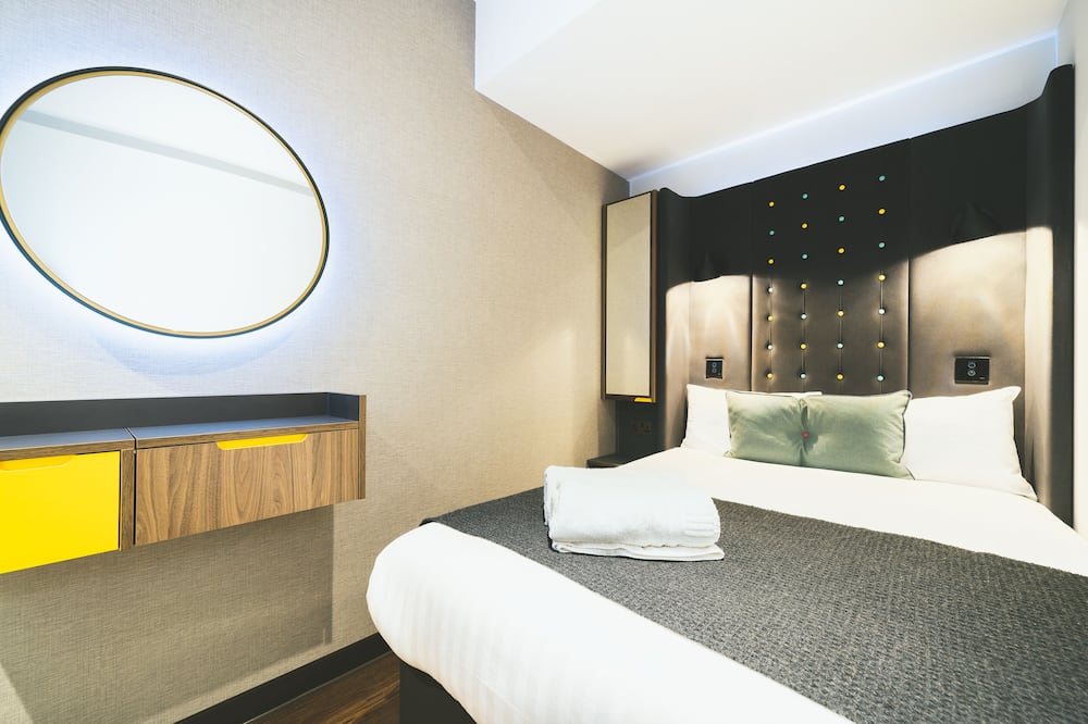 ポイント A ロンドン リバプール ストリート 写真