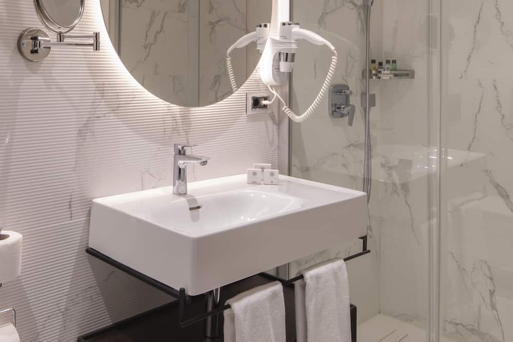 ホテル ネナ 写真