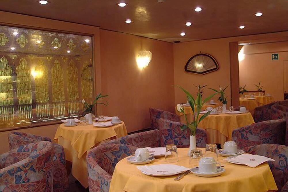 アンティコ パナダ 写真