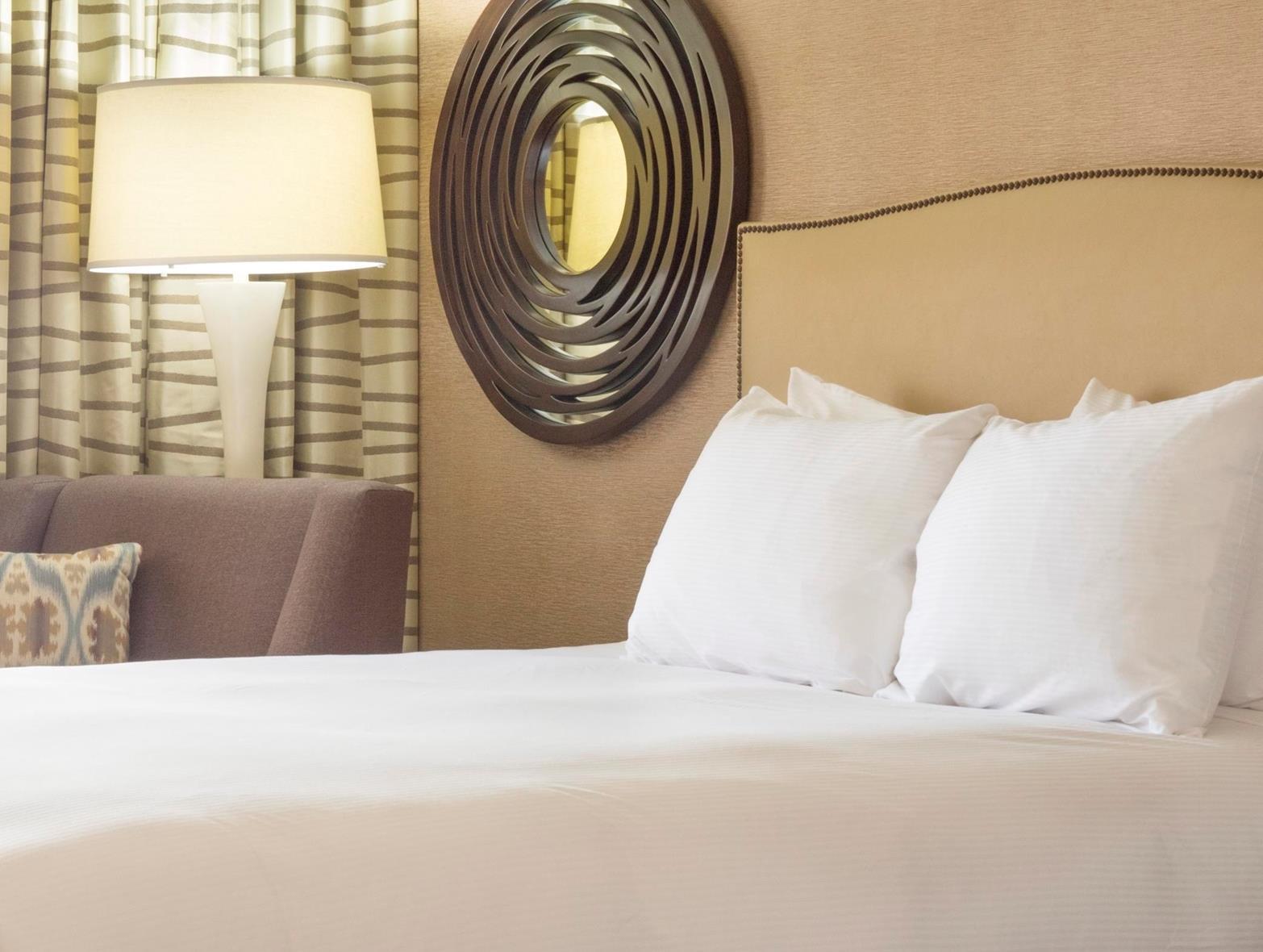 ヒルトン フェニックス エアポート 写真